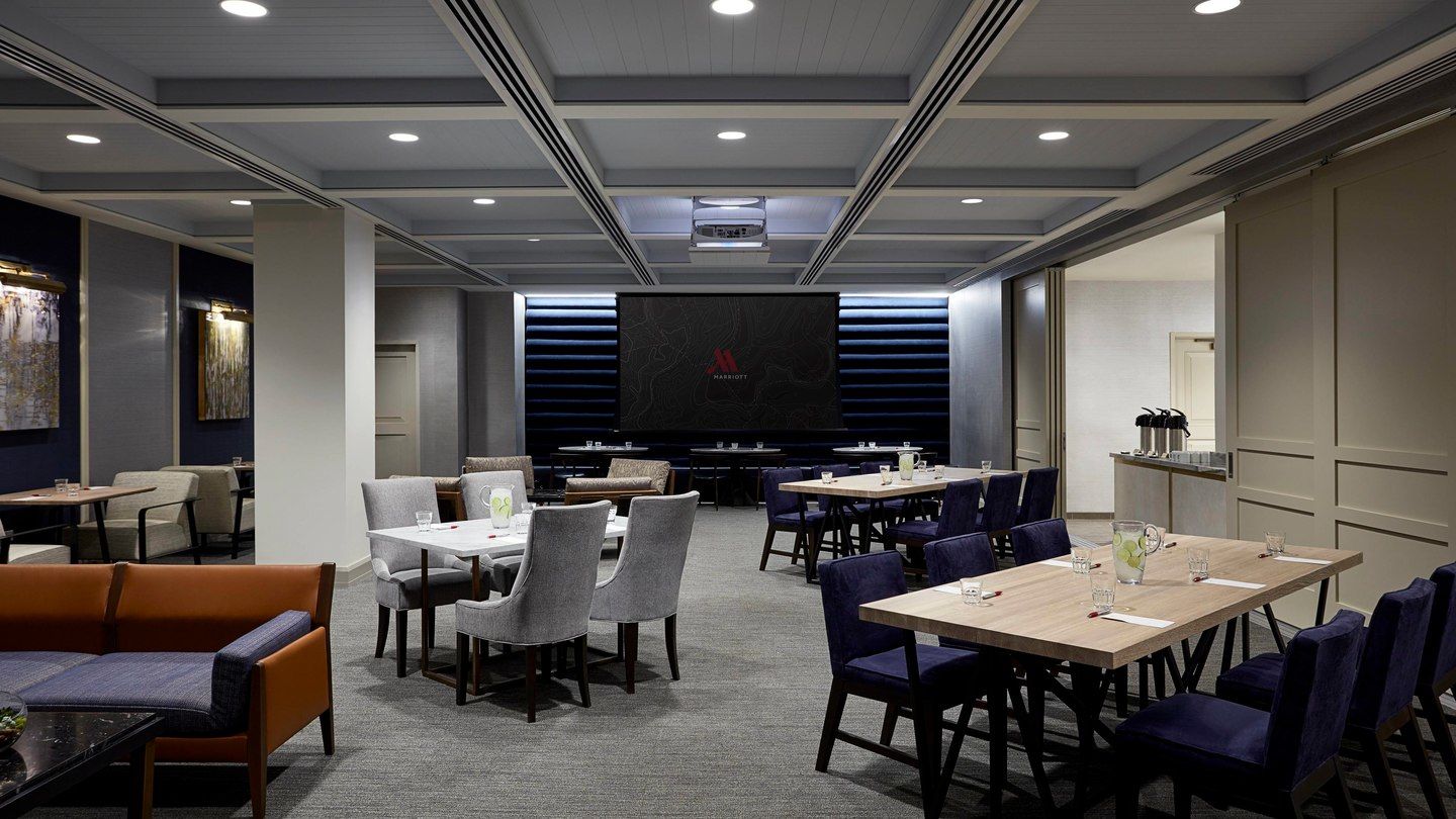 Hotel Washington Marriott Georgetown Business photo